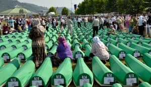 la matanza de Srebrenica (julio de 1995) constituye uno de los episodios más injustos y violentos de la guerra de Bosnia